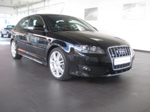 Audi S3 noir